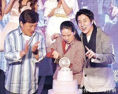 《疯狂动物城2》发布预告狐尼克兔朱迪被追捕神秘反派现身